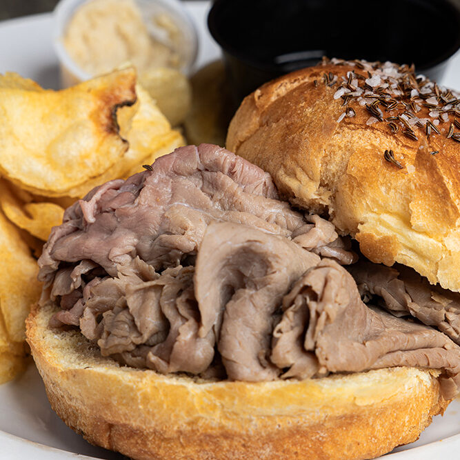 Beef-On-Weck